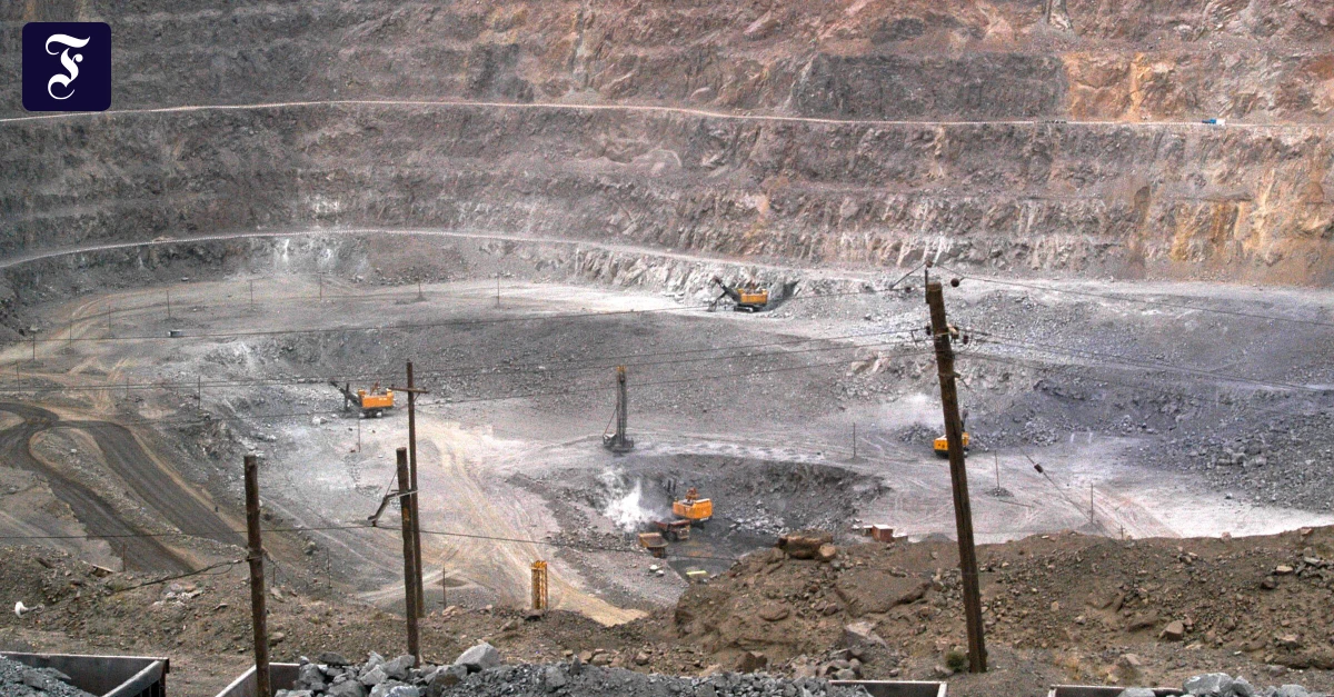 abhaengig-von-china-eine-mine.webp.webp