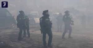 beamte-der-polizei-von.webp.webp
