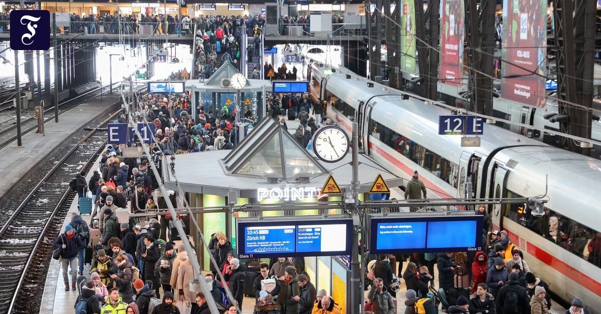 hauptbahnhof-hamburg-die-bahn.webp.webp