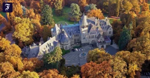 schloss-friedrichshof.webp.webp