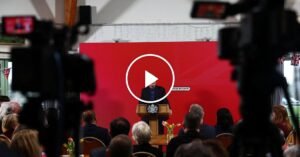 09INT-UK-STARMER-COMMS-mlpt-facebookJumbo.jpg