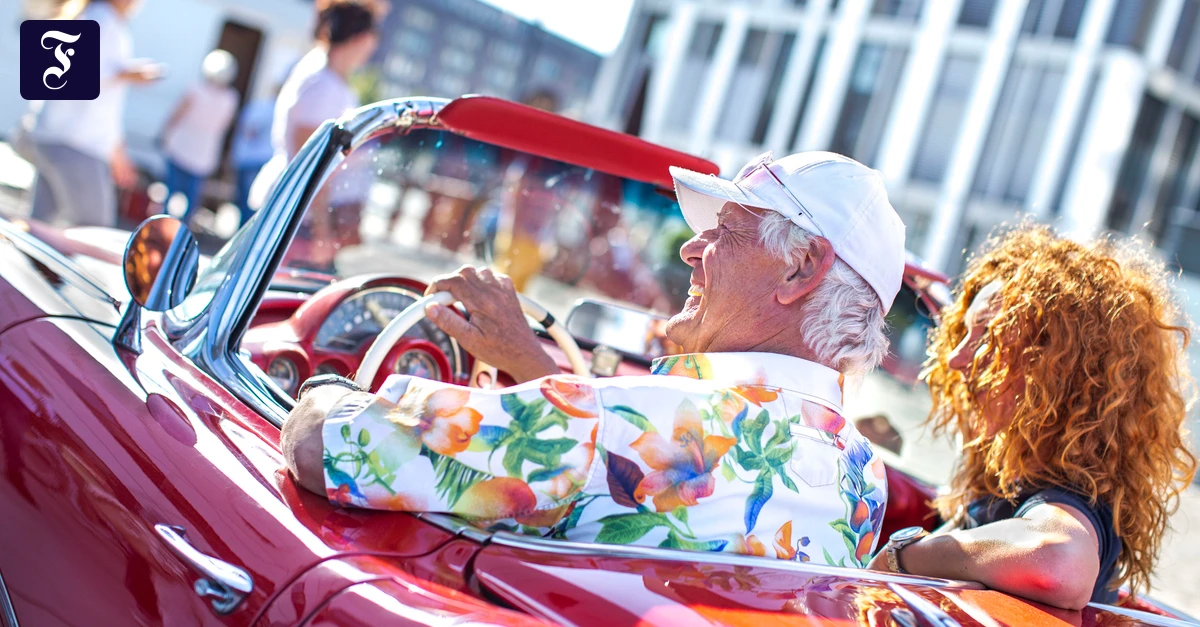 1771835035_oldtimer-fan-in-koeln.webp.webp