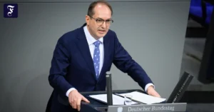 bundesinnenminister-alexander.webp.webp