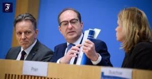 bundesinnenminister-dobrindt.webp.webp