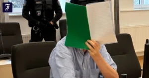 der-lehrer-nikolaus-d-steht.webp.webp