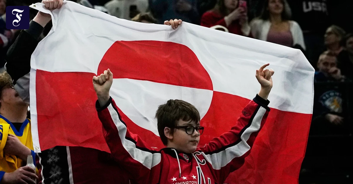 fans-zeigen-die-groenland.webp.webp