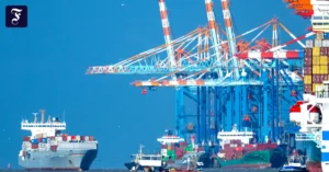 hafen-von-bremerhaven.webp.webp
