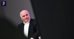 macht-kein-hehl-aus-seiner.webp.webp