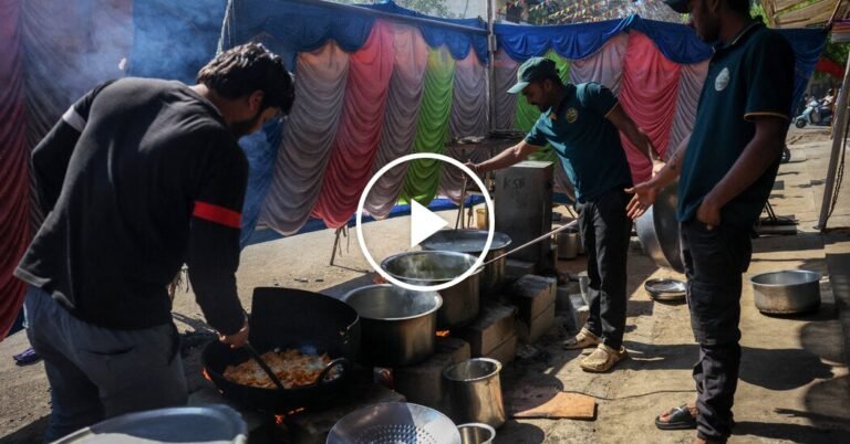 12biz-india-cooking-gas-vmgc-facebookJumbo.jpg