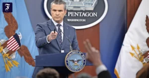 1773690809_us-verteidigungsminister-pete.webp.webp