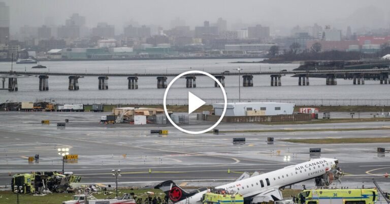 23laguardia-crash-victims-kwzc-facebookJumbo.jpg