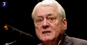 alexander-kluge-im-jahr-2014.webp.webp
