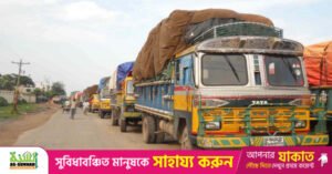 benapole_port_truck_traffic.jpg