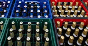bierkaesten-stehen-in-der.webp.webp