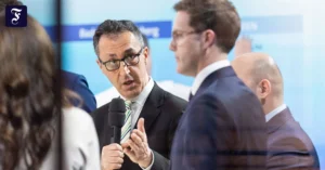 cem-oezdemir-spricht-im-ard.webp.webp
