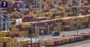 container-hafen-in-den-usa.webp.webp