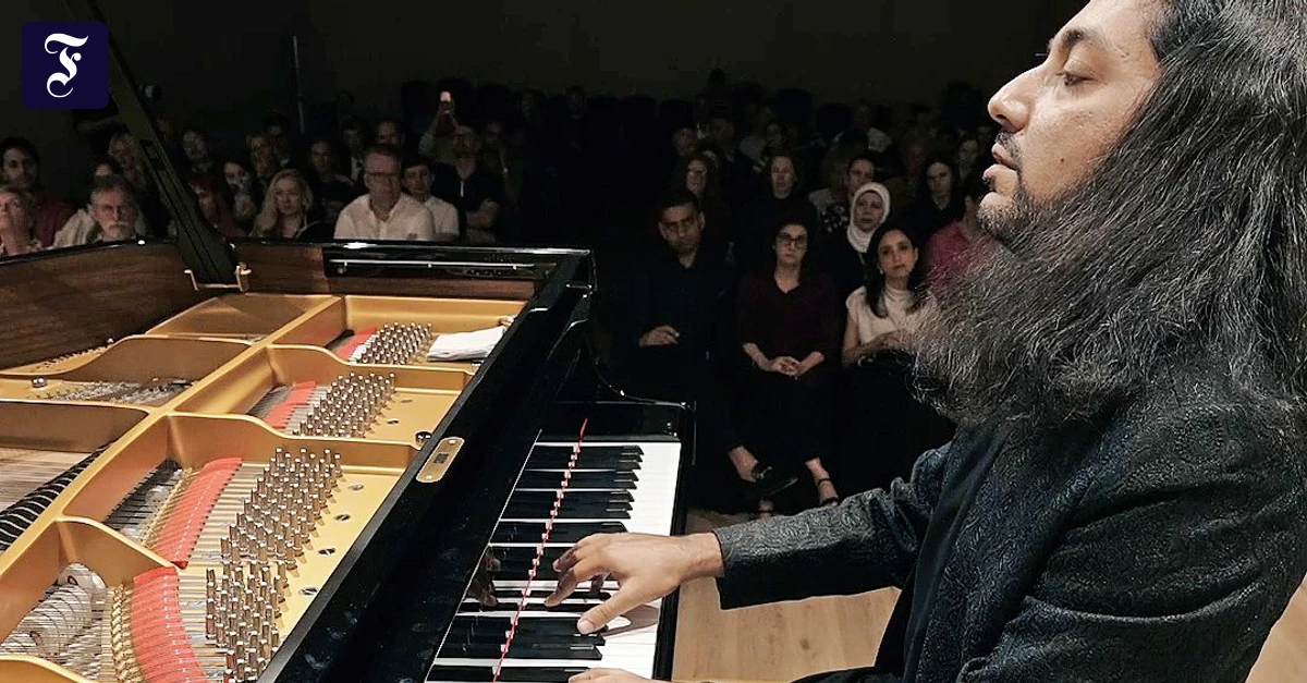 der-pakistanische-pianist.webp.webp