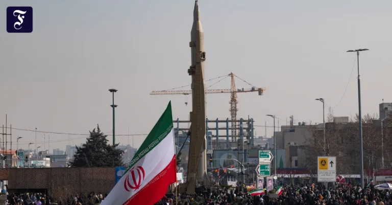 eine-iranische-ballistische.webp.webp