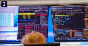im-handelssaal-an-der-boerse.webp.webp