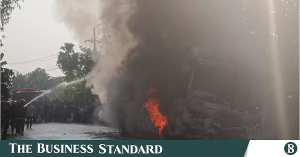 jashore_bus_fire.png