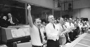 10mag-wtwt-apollo13-promo-facebookJumbo-v2.jpg