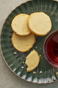 23FD-APPETITE-highlandershortbread-1-klgf-articleLarge.jpg