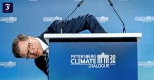 bereitet-seine-rede-vor.webp.webp