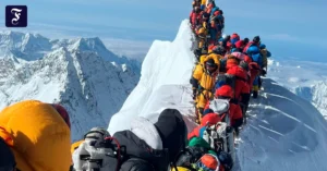 bergsteiger-auf-dem-mount.webp.webp