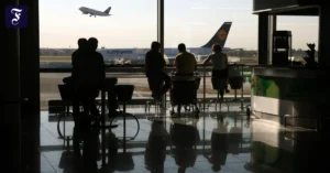 eine-lounge-der-lufthansa-im.webp.webp