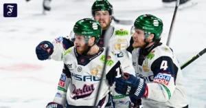 eisbaer-des-tages-eric-mik-l.webp.webp