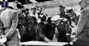 heinrich-himmler-besichtigt.webp.webp