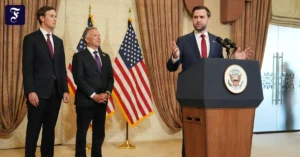 jd-vance-waehrend-einer.webp.webp