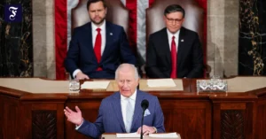 koenig-charles-ii-spricht-am.webp.webp
