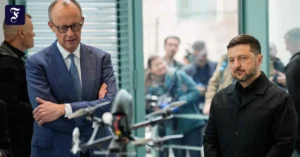 mit-drohne-friedrich-merz.webp.webp