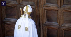 papst-franziskus-oeffnete-2022.webp.webp