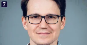 volkswirt-ludwig-straub.webp.webp