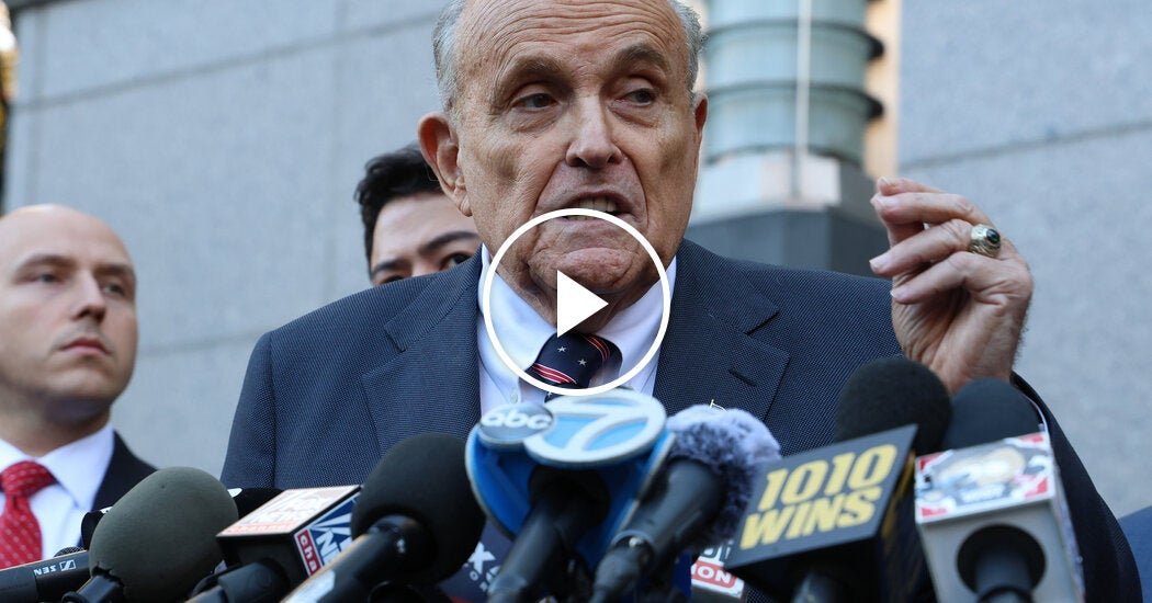 03met-giuliani-jthq-facebookJumbo.jpg
