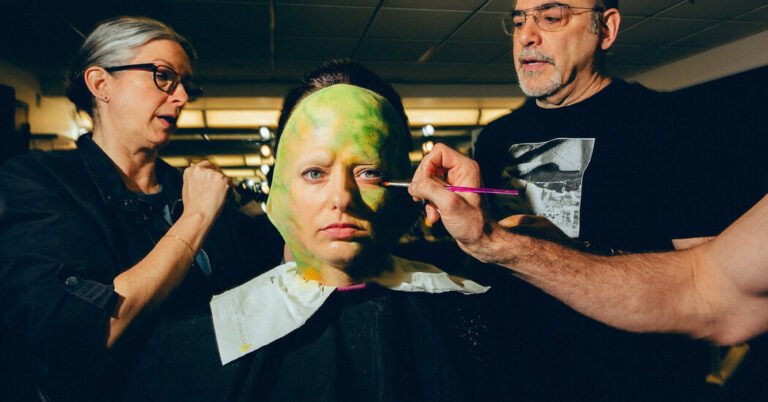 15cul-snl-backstage-promo-wgvl-facebookJumbo.jpg