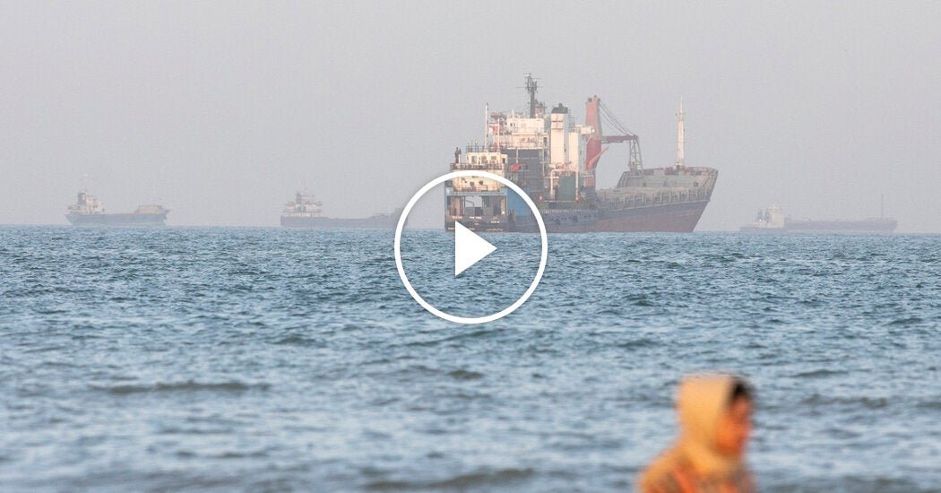 27mideast-new-strikes-iran-vbwc-facebookJumbo.jpg