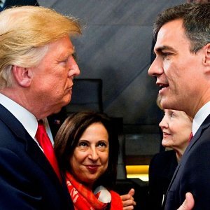 8199cb5218cb9b844e2eaca727e50e3a-6a0b4a2240221.jpg
