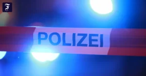 blaulichter-leuchten-hinter.webp.webp