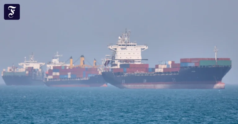 containerschiffe-anfang-mai-in.webp.webp