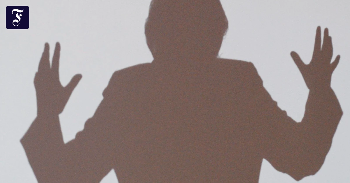 der-schatten-von-angela-merkel.webp.webp