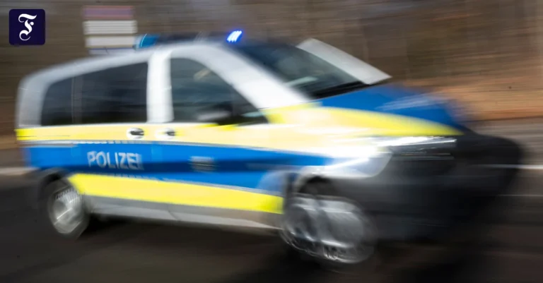 ein-auto-der-polizei-baden.webp.webp