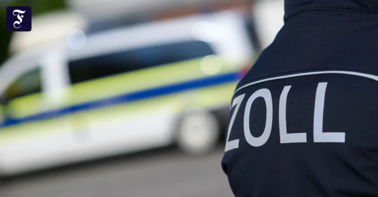 ein-grossaufgebot-an-polizei.webp.webp