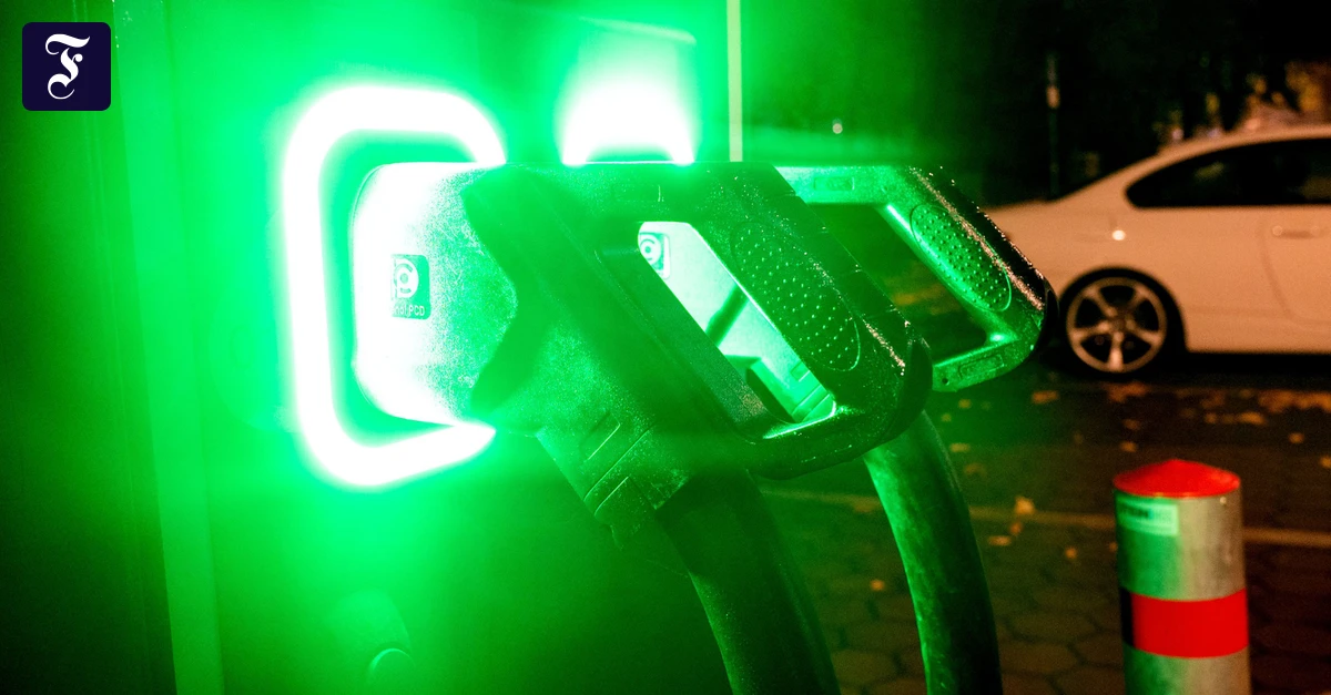 eine-ladesaeule-fuer-e-autos.webp.webp