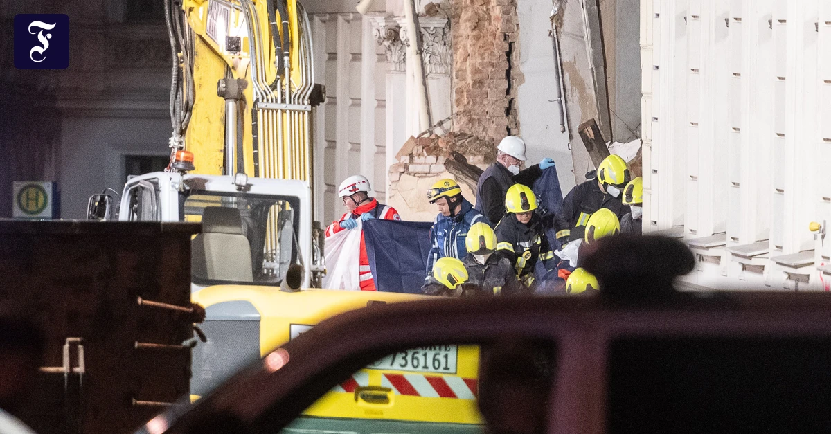 einsatzkraefte-der-feuerwehr.webp.webp