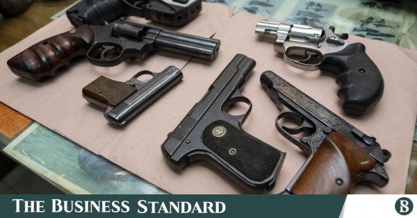 firearms_0.jpg