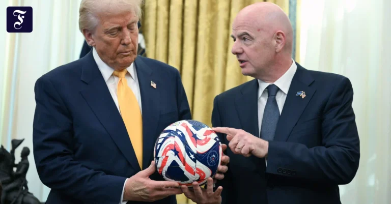 fussballkumpels-donald-trump.webp.webp
