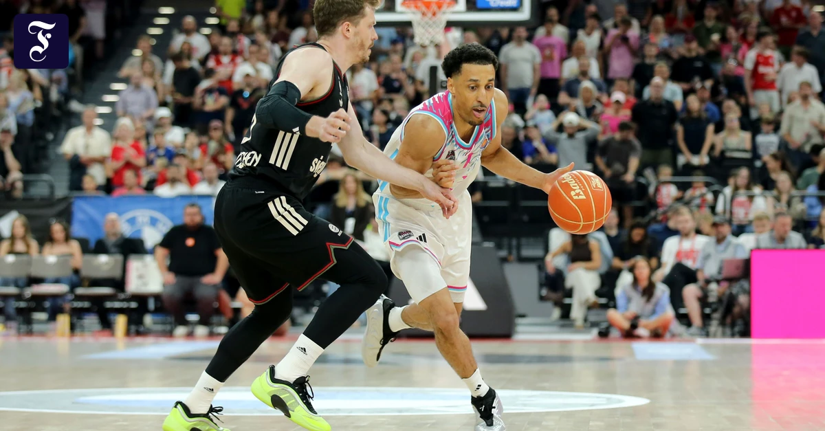 joel-aminu-rechts-war-der.webp.webp